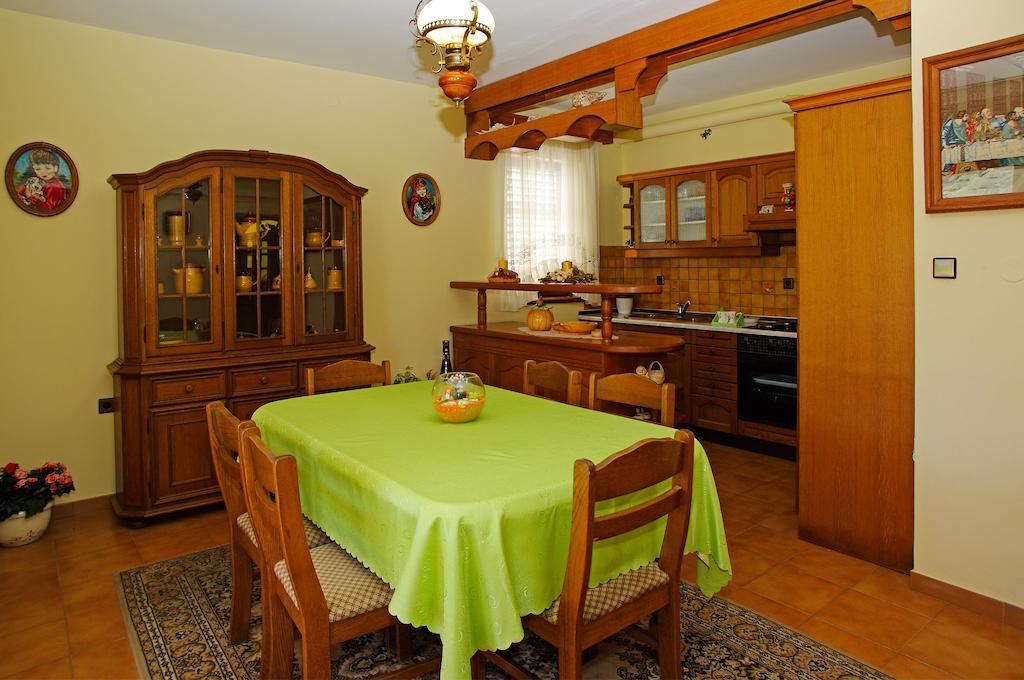 Apartments Julija Vela Luka Room photo